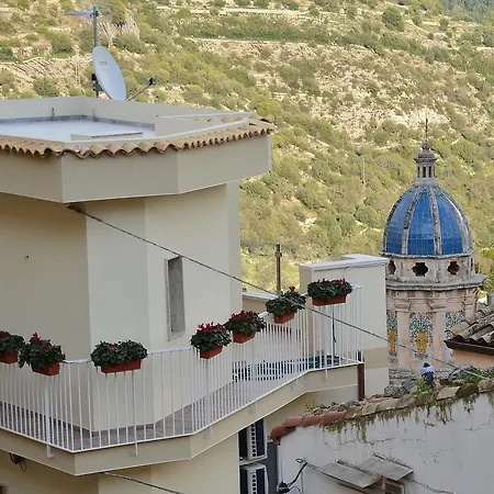Iblachiara Ragusa Exterior photo